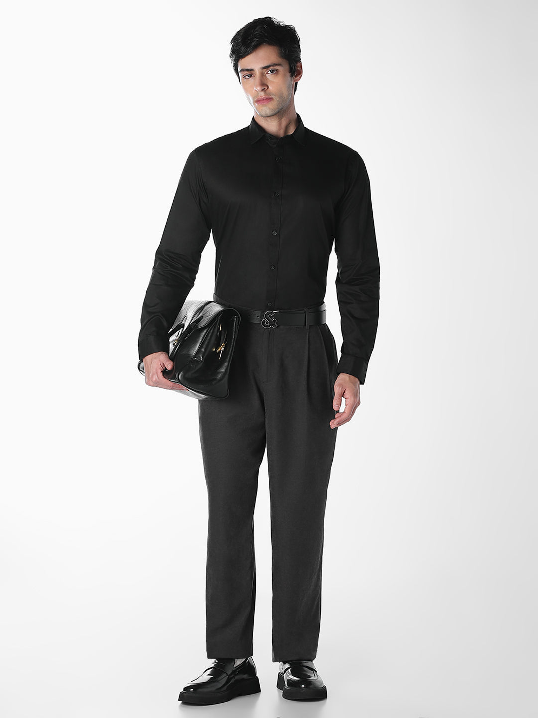 Men's Black Solid Slim Fit Cotton Poplin Formal Shirt