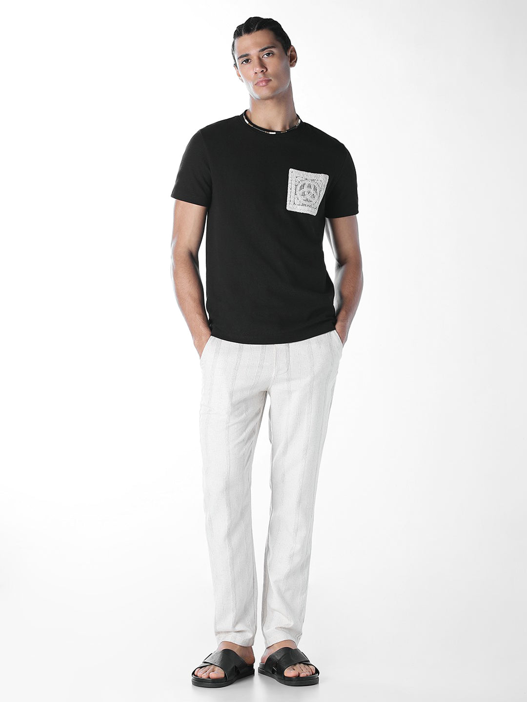 Crochet Pocket Crew Neck T-shirt