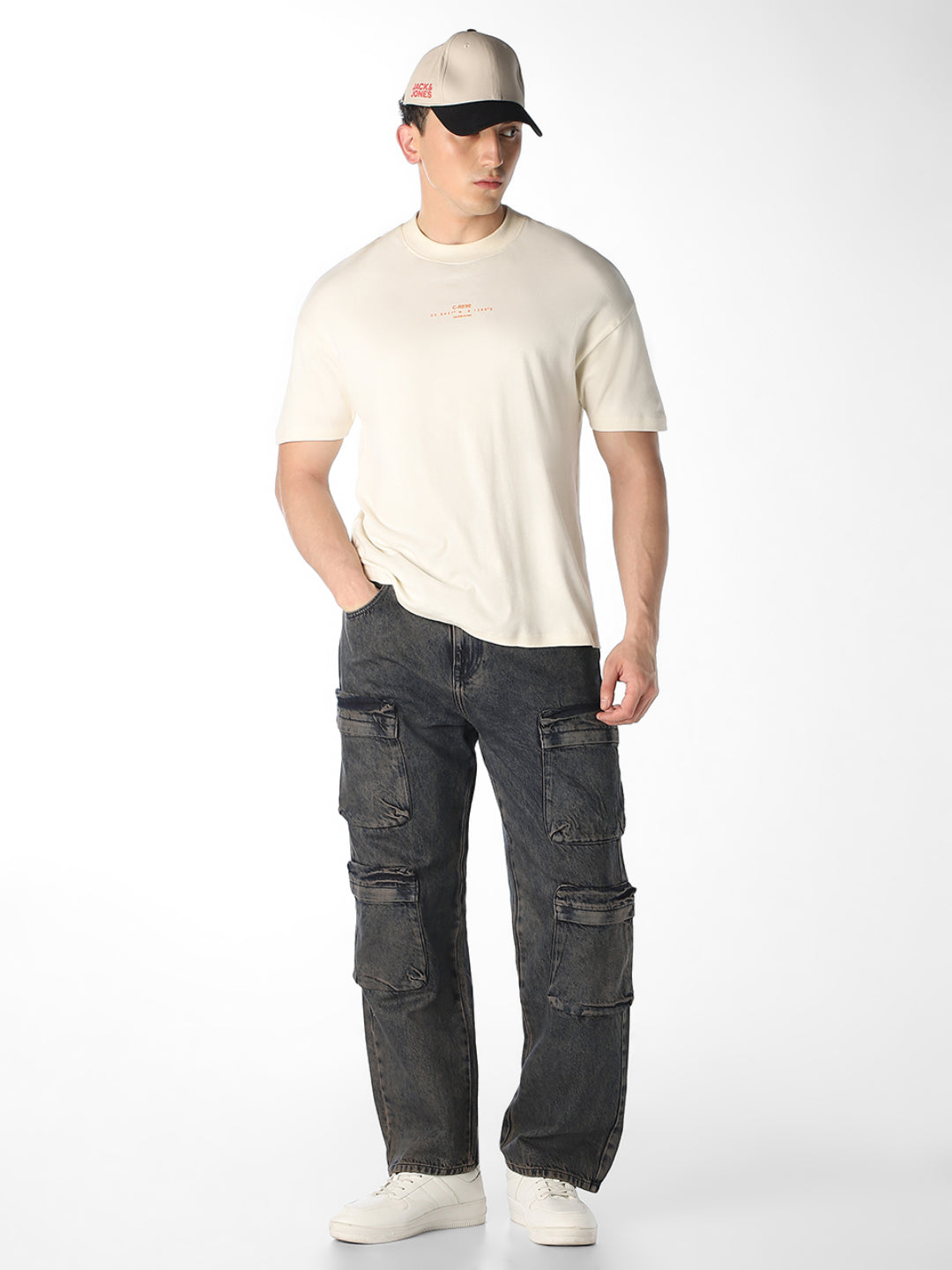 8 Pocket Dario Cargo Loose Fit Jeans