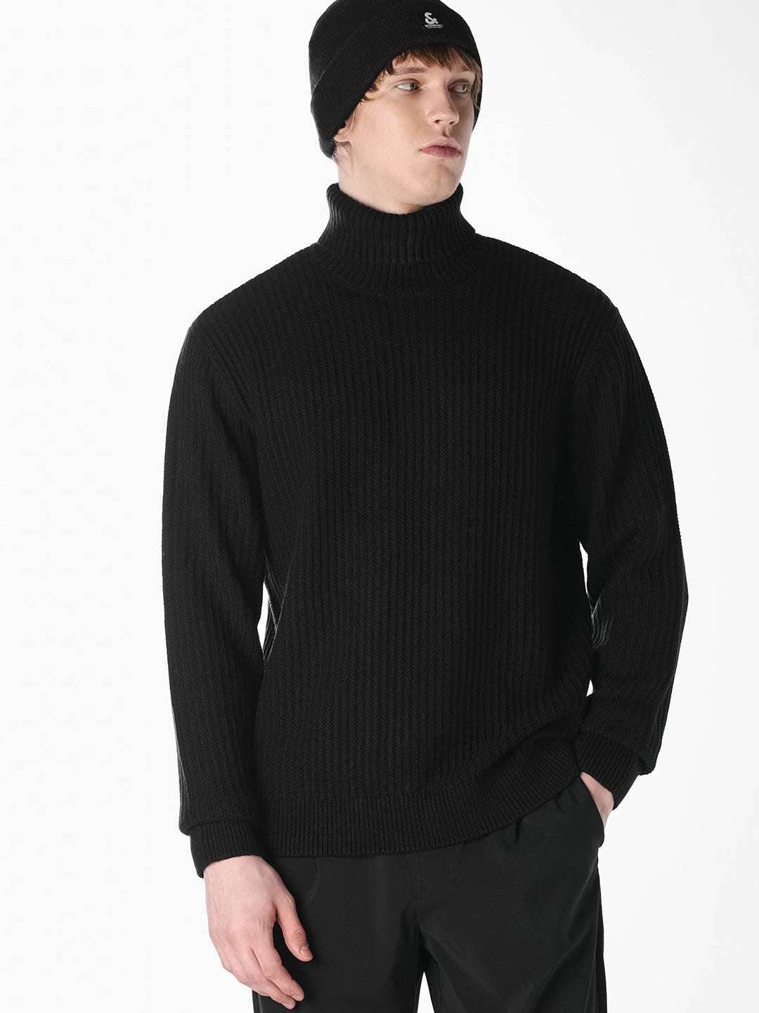 Black Roll Neck Jacquard Pullover