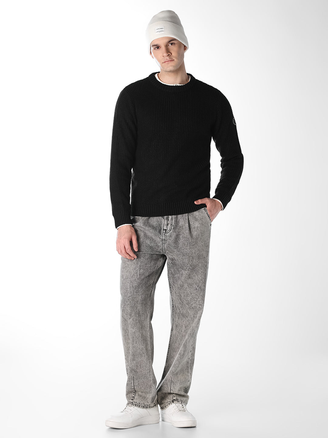 Black Jacquard Crew Neck Pullover