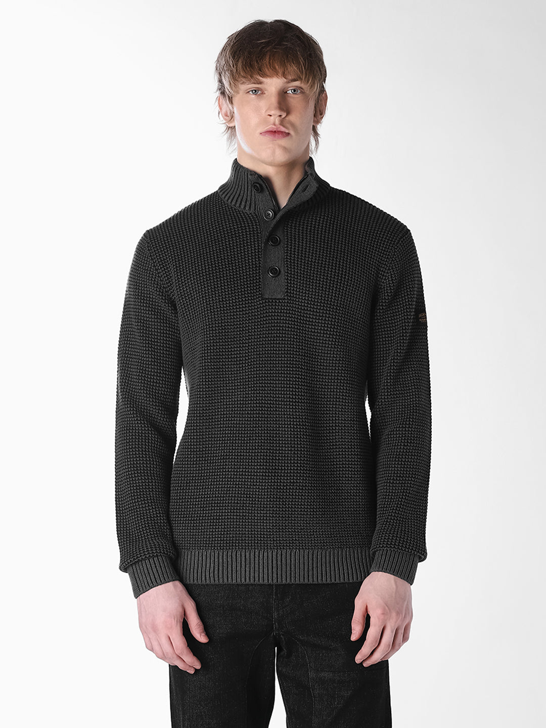 Black High neck Pullover