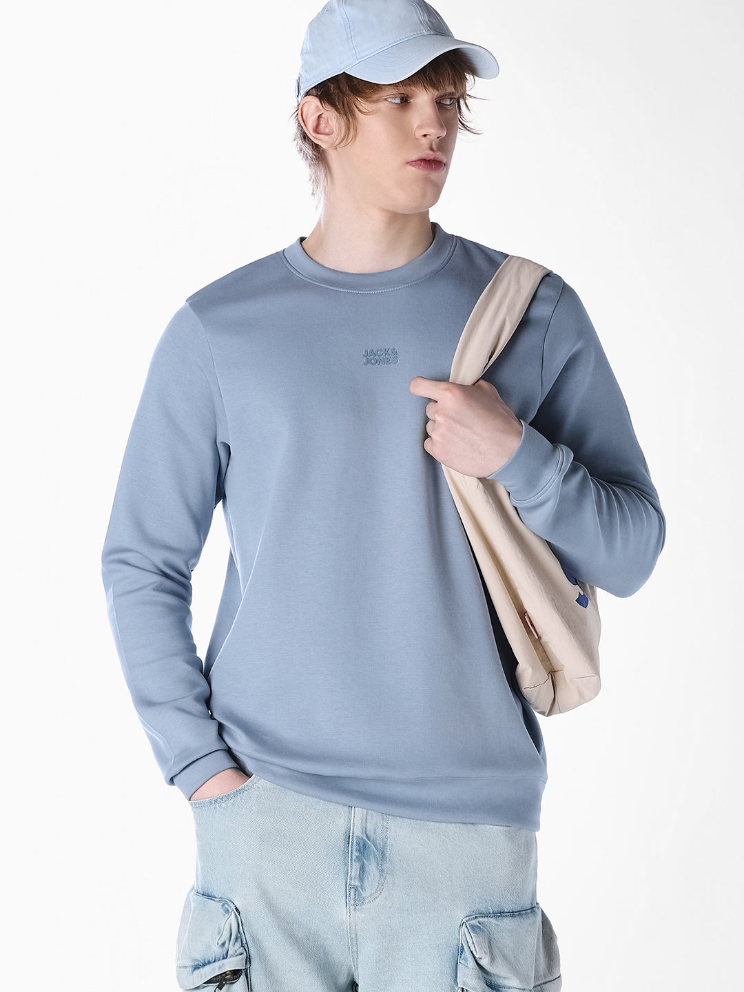 Navy Blue Solid Regular Fit Pullover