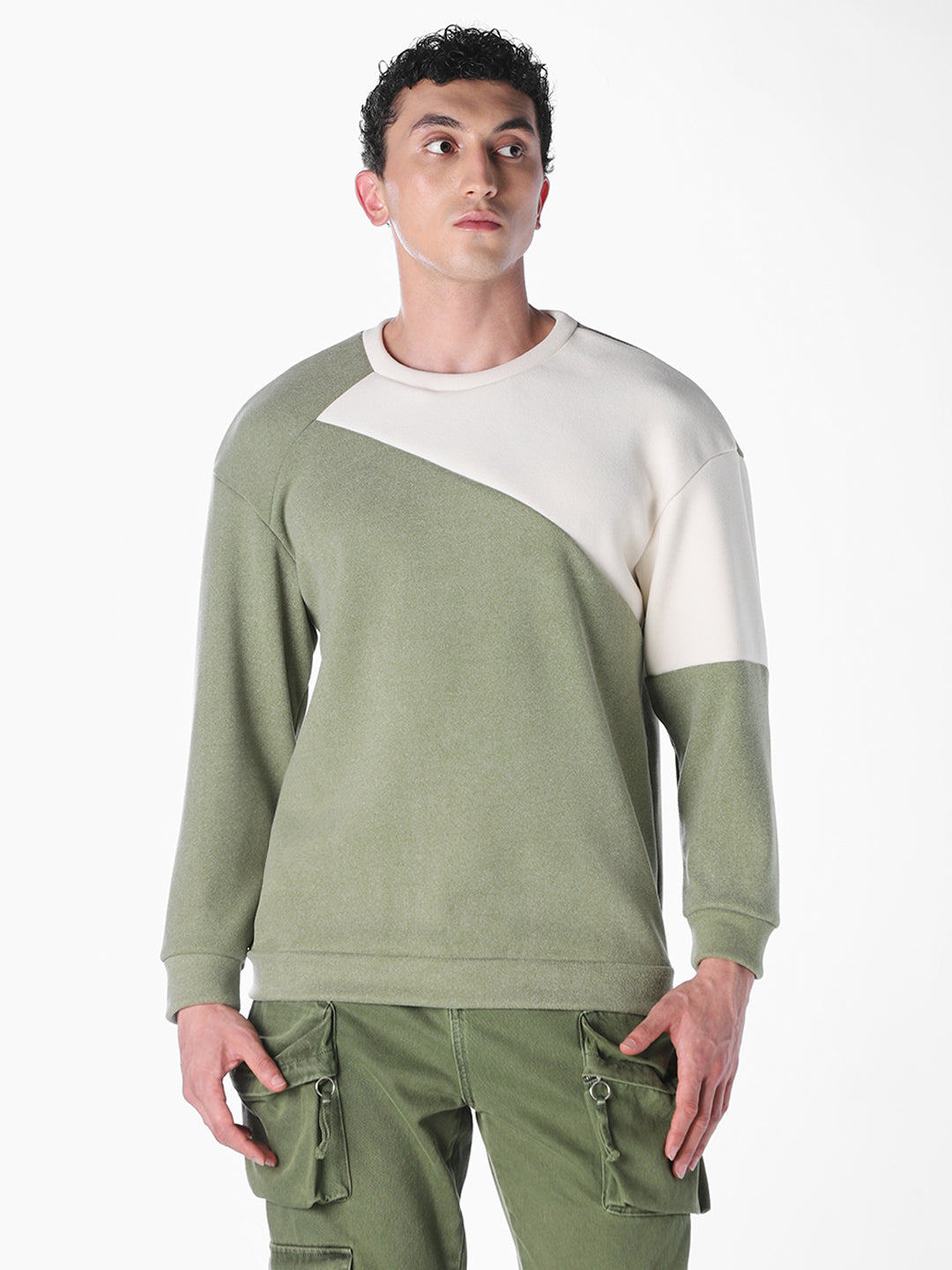 Green Solid Oversized Fit Sweatshirt