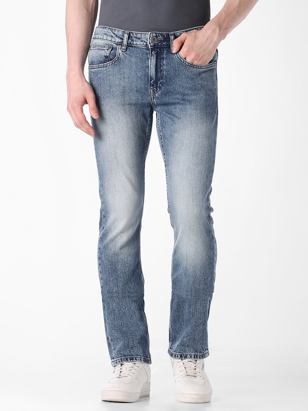 Light Wash Regular Fit Jeans