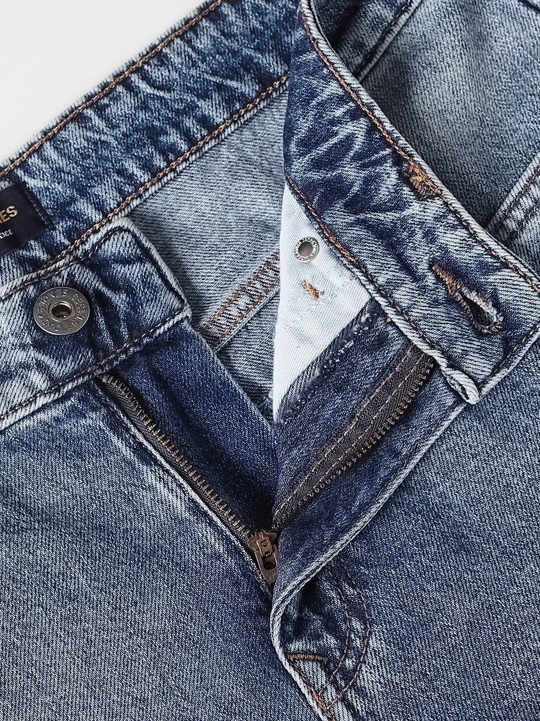 Light Wash Regular Fit Jeans