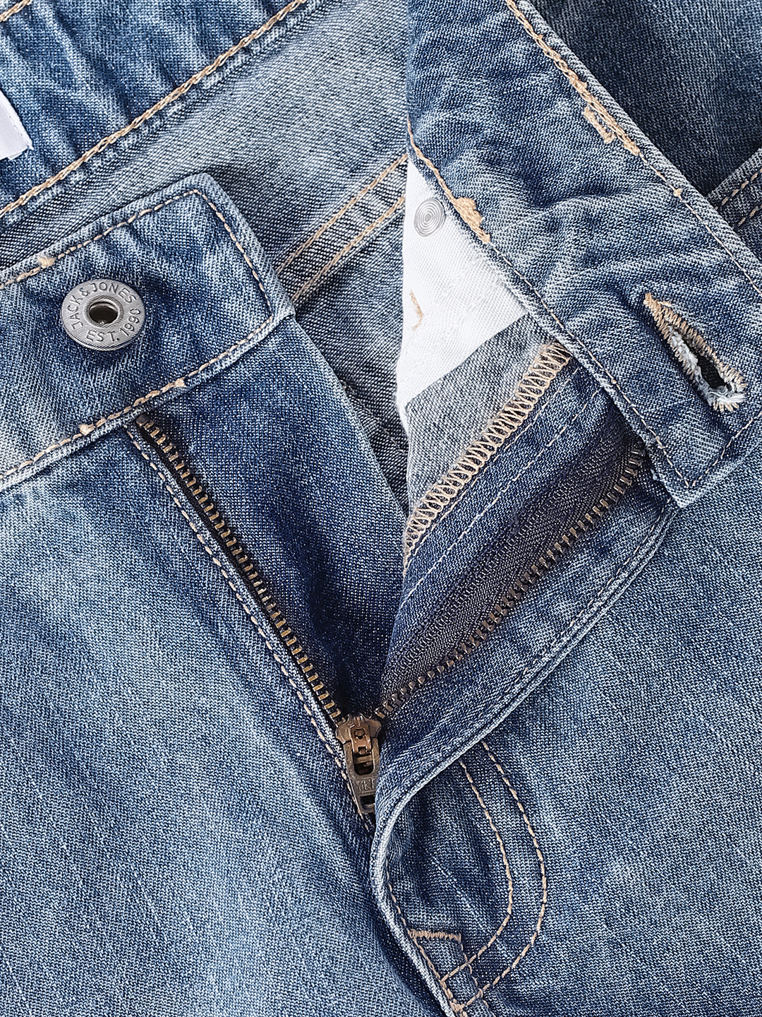 Light Blue Wash Straight Fit Jeans